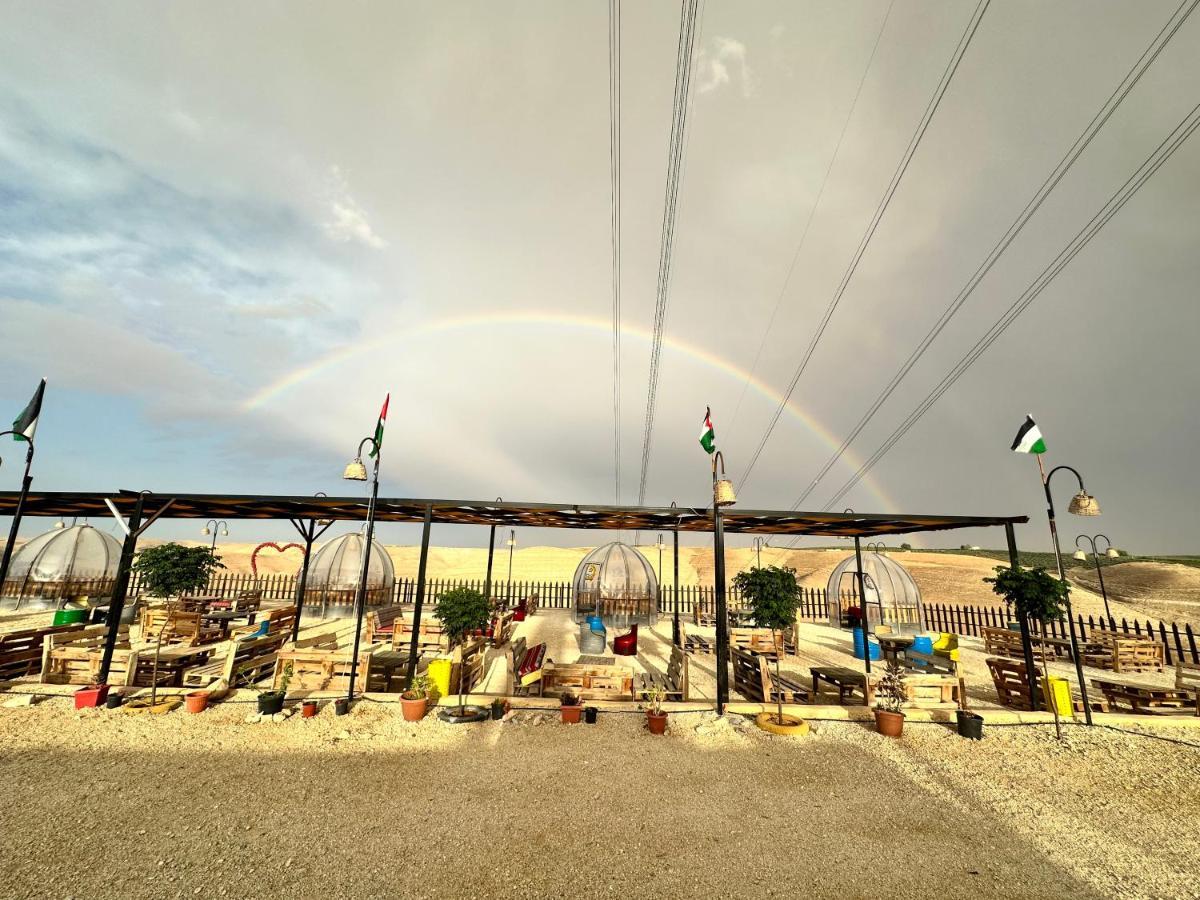 Wadi Al-Wala View Camp Hotel Madaba Bagian luar foto