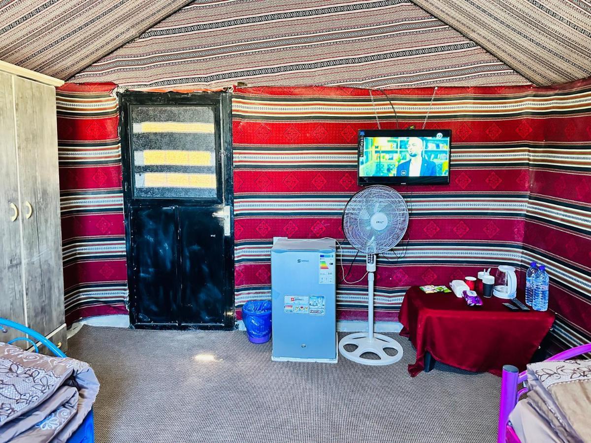 Wadi Al-Wala View Camp Hotel Madaba Bagian luar foto